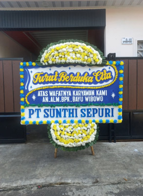 Papan Bunga Duka di Konang
