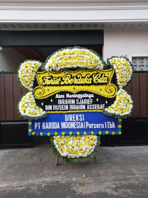 Papan Bunga Duka di Konang